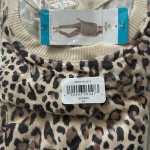 NWT Women's 2pc Pajama set